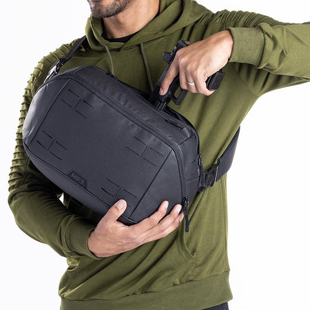 Achro EDC Sling Bag - LC M, Black