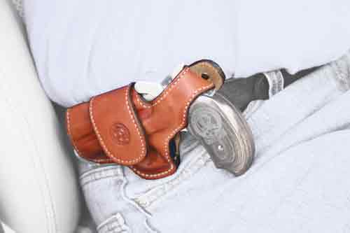 BOND ARMS DRIVING HOLSTER LH THUMBSNAP LEATHER TAN